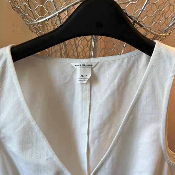 Club Monaco White Cotton Frilled Sleeveless Top - Picture 2 of 5